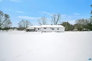 33 Harrington Rd, East Windsor, CT 06016 - Photo 29