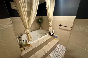 7 Dayton St, Newtown, CT 06482 - Photo 11