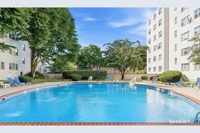 887 Farmington Avenue #4E, West Hartford, CT 06119 - Photo 9