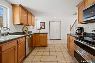28 Davis Rd, New Hartford, CT 06057 - Photo 13