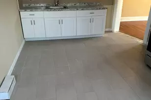 817 Albany Ave, Hartford, CT 06112 - Photo 17