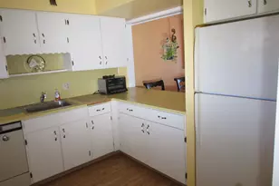 85 Viscount Dr, Milford, CT 06460 - Photo 11