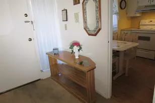 85 Viscount Dr, Milford, CT 06460 - Photo 15