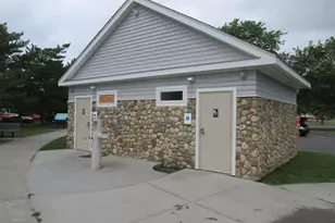 85 Viscount Dr, Milford, CT 06460 - Photo 31