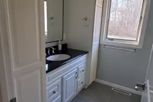 1380 Paradise Ave, Hamden, CT 06514 - Photo 11