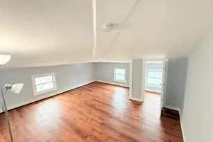 240 Wood Ave, Bridgeport, CT 06605 - Photo 11