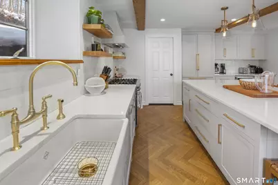 10 Charcoal Hill Road, Westport, CT 06880 - Photo 13