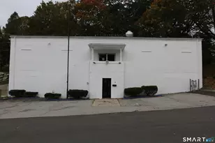 72 Central Ave, New London, CT 06320 - Photo 1