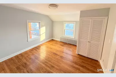 160 Oakland Place #2, Stratford, CT 06615 - Photo 5