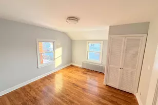 160 Oakland Pl, Stratford, CT 06615 - Photo 5