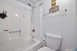 74 Crown Knoll Ct, Groton, CT 06340 - Photo 33