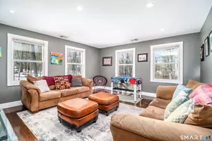 8 Marilyn Rd, Brookfield, CT 06804 - Photo 19