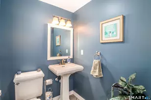 8 Marilyn Rd, Brookfield, CT 06804 - Photo 31