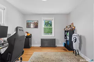 140 Frederick St, Stamford, CT 06902 - Photo 27