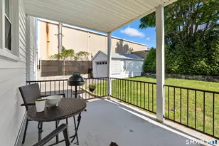 140 Frederick St, Stamford, CT 06902 - Photo 21