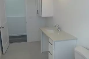 2806 Fairfield Ave, Bridgeport, CT 06605 - Photo 9