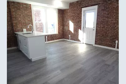 2806 Fairfield Avenue #302, Bridgeport, CT 06605 - Photo 3