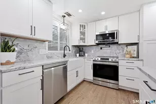 8 Old Field Rd, Farmington, CT 06085 - Photo 9