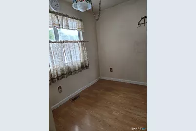 14 Tulip Drive #D, Seymour, CT 06483 - Photo 11