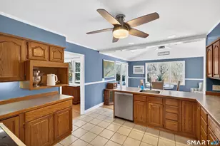 51 Lovers Ln, East Lyme, CT 06333 - Photo 9