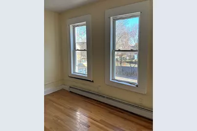 373 Blatchley Avenue, New Haven, CT 06513 - Photo 11