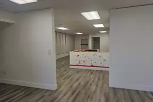 920 Foxon Rd, East Haven, CT 06513 - Photo 3