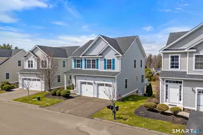 39 Lexington Gardens #39, North Haven, CT 06473 - Photo 33