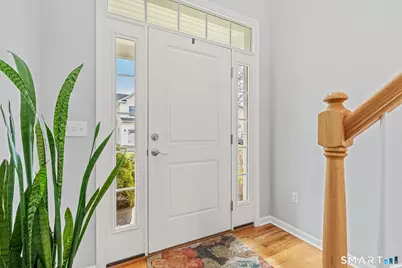 39 Lexington Gardens #39, North Haven, CT 06473 - Photo 3