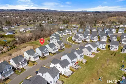 39 Lexington Gardens #39, North Haven, CT 06473 - Photo 35