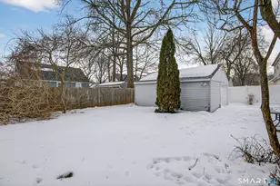 107 Glenview Terrace, New Haven, CT 06515 - Photo 35