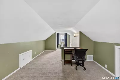 107 Glen View Terrace, New Haven, CT 06515 - Photo 25