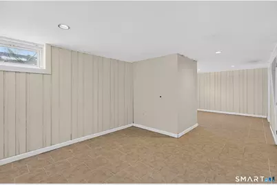 107 Glen View Terrace, New Haven, CT 06515 - Photo 27