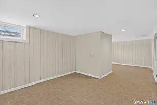 107 Glenview Terrace, New Haven, CT 06515 - Photo 27