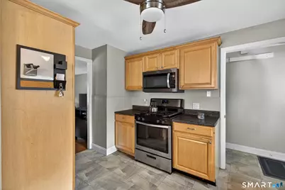 107 Glen View Terrace, New Haven, CT 06515 - Photo 11