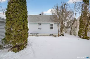 107 Glenview Terrace, New Haven, CT 06515 - Photo 37