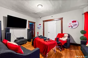 22 Webster St, Meriden, CT 06450 - Photo 7