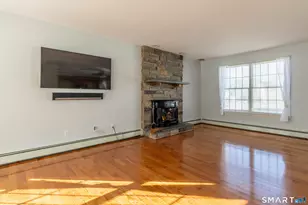 2 Dogwood Dr, East Hampton, CT 06424 - Photo 5