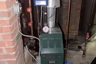 541-543 Maple Ave, Hartford, CT 06114 - Photo 11