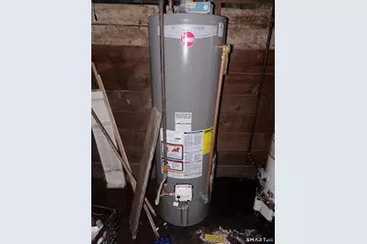 541-543 Maple Avenue, Hartford, CT 06114 - Photo 13