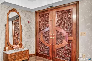 23 Crest Dr, Cromwell, CT 06416 - Photo 3