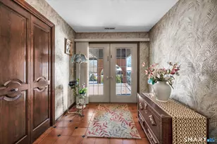 23 Crest Dr, Cromwell, CT 06416 - Photo 37