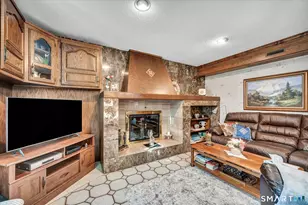 23 Crest Dr, Cromwell, CT 06416 - Photo 13