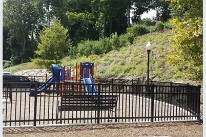 31 Westwood Drive #31, Stamford, CT 06902 - Photo 11