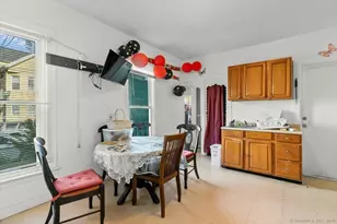 181 James St, New Haven, CT 06513 - Photo 5