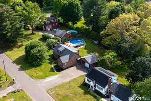 9 Sunset Dr, Somers, CT 06071 - Photo 3