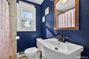 26 Susan Ln, North Haven, CT 06473 - Photo 15