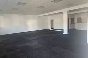 920 Foxon Rd, East Haven, CT 06513 - Photo 3