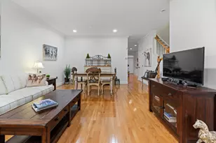 13 Mercy St, Danbury, CT 06810 - Photo 5