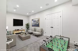 13 Mercy St, Danbury, CT 06810 - Photo 29