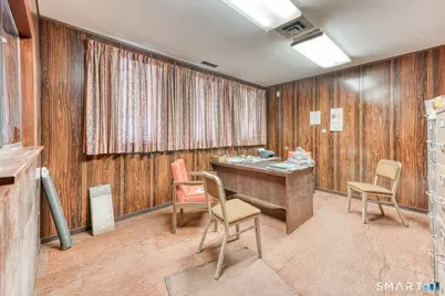 649 Captain Neville Drive, Waterbury, CT 06705 - Photo 33